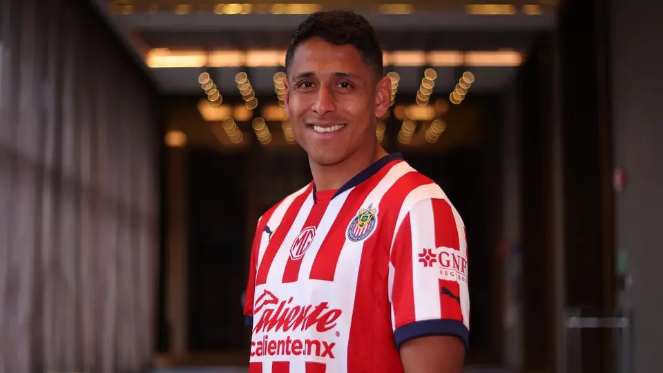 ¿Cuál ha sido el rendimiento en Chivas de los futbolistas que llegan procedentes de Cruz Azul?