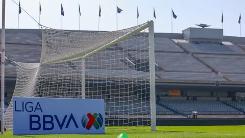 Cruz Azul reporta mejor venta de boletos que Pumas para su debut en el Estadio Olímpico Universitario