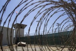 Así es Guantánamo, la prisión a la que Trump quiere mandar migrantes indocumentados