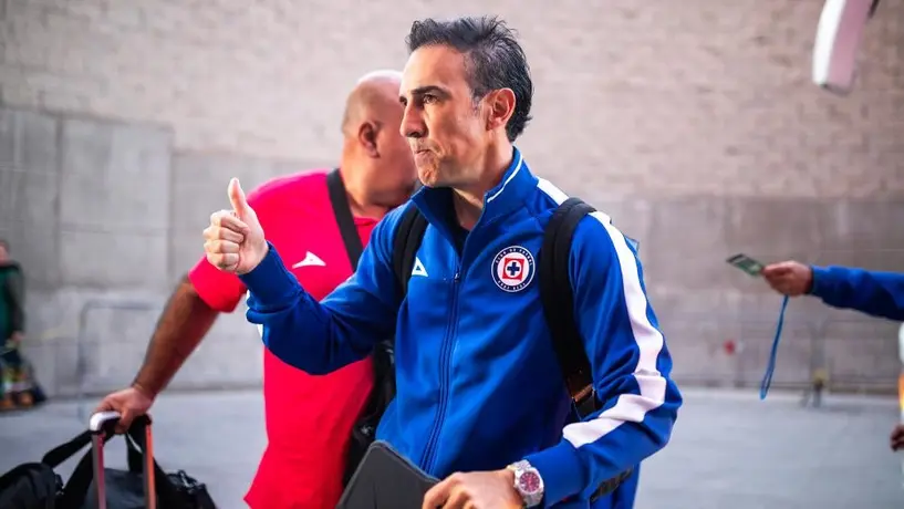 ¡Confianza! Cruz Azul mantendrá a Vicente Sánchez en el banquillo