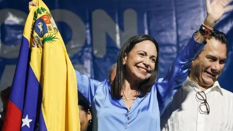 El Tribunal Supremo de Venezuela inhabilita la candidatura presidencial de la candidata María Corina Machado, líder opositora