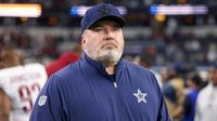 Mike McCarthy se fue de Dallas Cowboys por diferencias contractuales con Jerry Jones