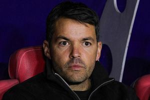 Nicolás Larcamón, entrenador de La Máquina| IMAGO7