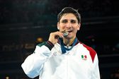 Marco Verde, medallista olímpico en París 2024, da el salto al boxeo profesional