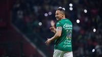 ¡Sale del retiro! Andrés Guardado aparece registrado con León para el Clausura 2025