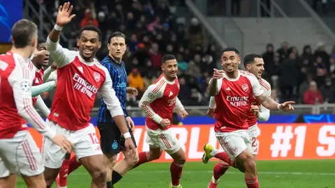 Champions League: Clasificados a Octavos y Playoffs al momento