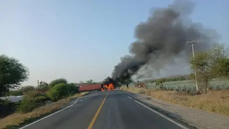 Lista de carreteras bloqueadas en México tras muerte de El Mencho