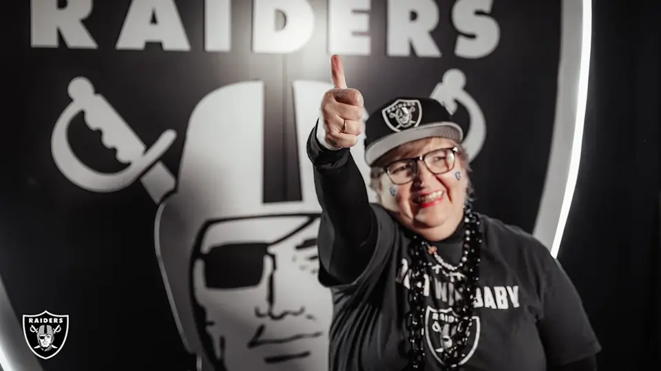 Bárbara Estrada fue destacada por los Raiders | RAIDERS