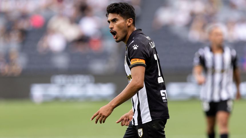 Ulises Dávila en actividad en el futbol australiano | GROSBY GROUP