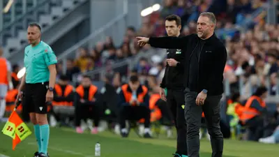 “Son cosas que pasan”: Hansi Flick minimiza caos en el interior del Real Madrid previo a Clásico