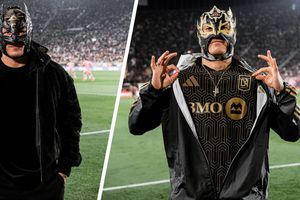 ¡WWE se pone Black & Gold! Dragon Lee y Rey Fénix estuvieron presentes en la goleada de LAFC al Inter Miami de Messi