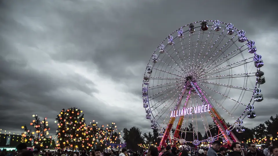 EDC México 2026 desafía el frío y cierra con una noche histórica en el Autódromo