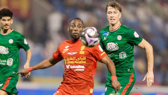 Conflicto en Medio Oriente afecta a Julián Quiñones, ¿qué pasó con el mexicano?