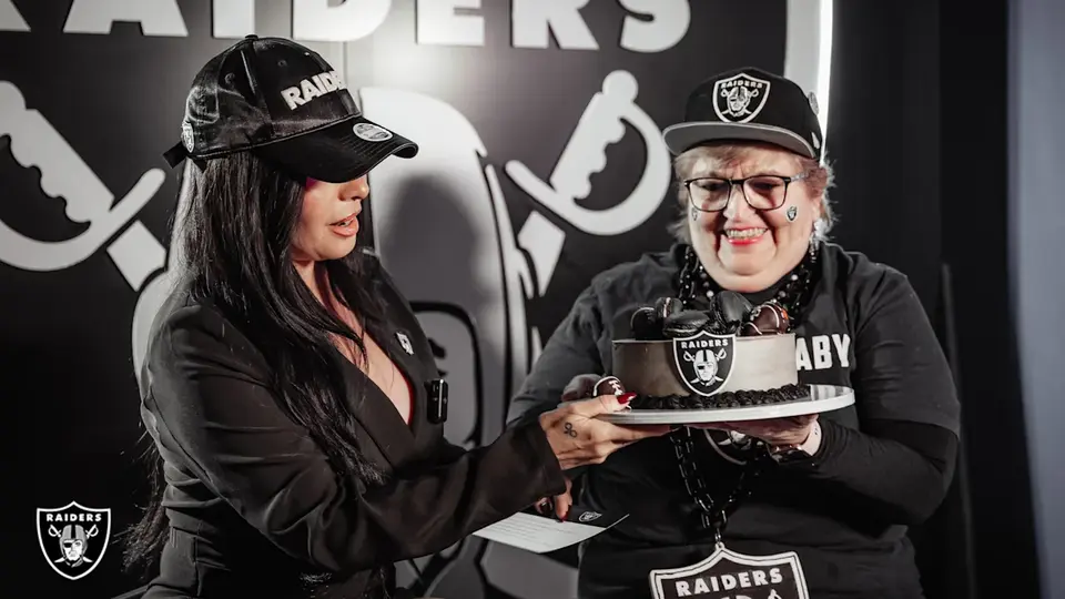 Bárbara Estrada destacó su amor por el equipo maloso | RAIDERS