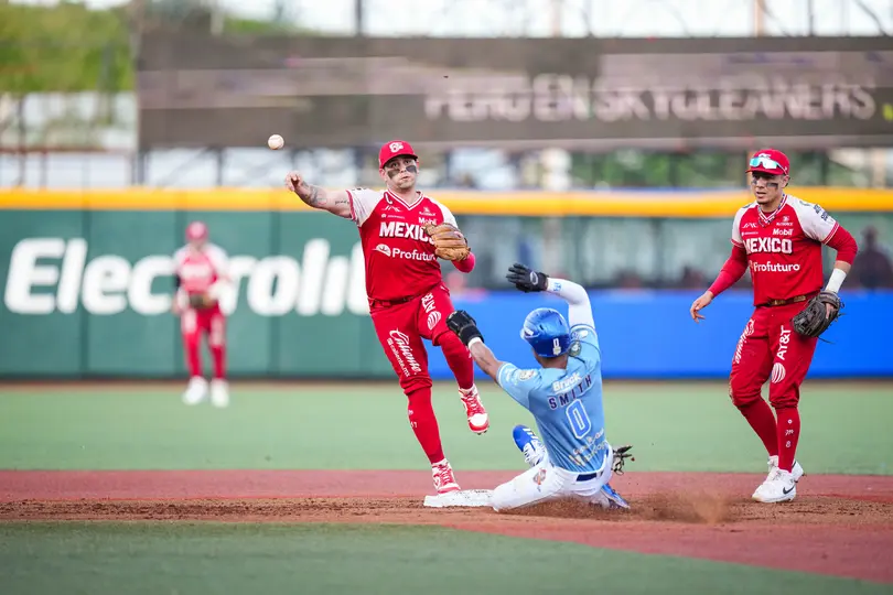 Juan Carlos Gamboa en el cuarto partido de la Serie del Rey de la LMB 2025 | IMAGO 7