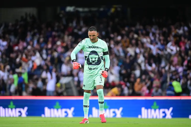 Keylor Navas festejando uno de los dos goles de Angulo en el duelo ante Rayados | IMAGO7
