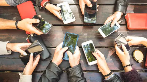El uso de redes sociales en jóvenes está bajo revisión en varias entidades./ Pixabay