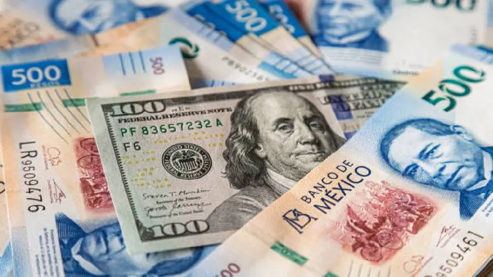 El dólar otra vez rompió la barrera de los 18 pesos por unidad/Pixabay