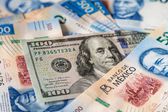 Precio del dólar hoy 23 de marzo: Sube a 17.79 pesos y presiona al peso mexicano
