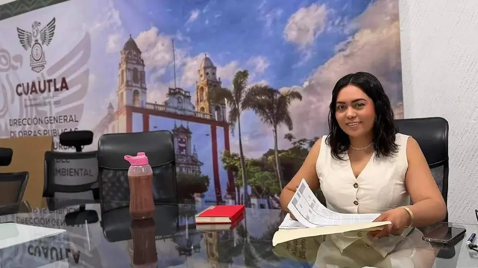 La funcionaria señalada es Briss Mahalalelh Rojas, secretaria municipal de Cuautla