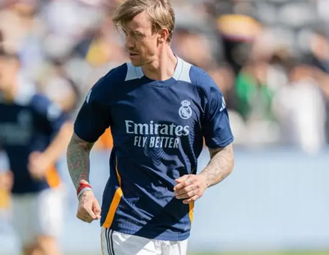 Guti Hernández como jugador del Real Madrid l INSTA: @guty14haz