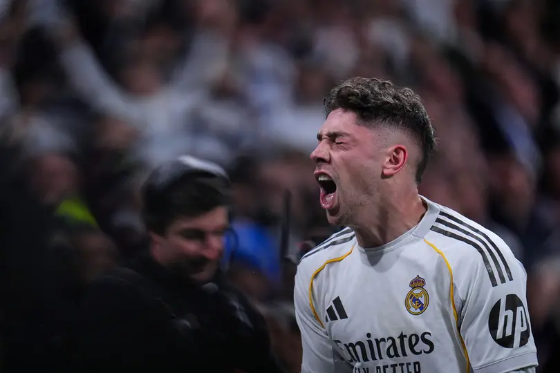 Federico Valverde disputando el partido contra Atlético de Madrid l AP