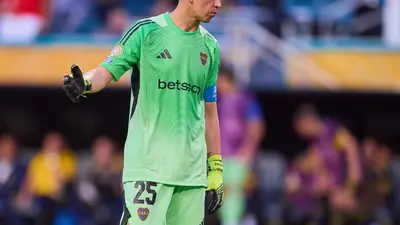"Me rompí", Agustín Marchesín sale lesionado y llorando en partido de Libertadores