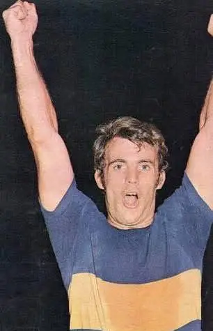 Jorge Coch vistiendo la jersey de Boca Juniors l X: Volpini_Mariano