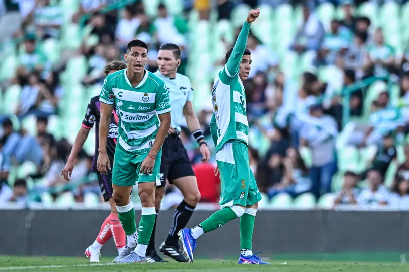 Santos durante su partido contra Puebla l MEXSPORT