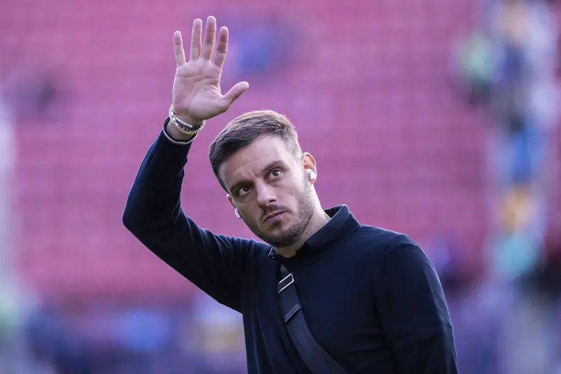 Matín Anselmi saludando a la afición l MEXSPORT