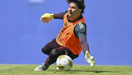¿Last dance? Guillermo Ochoa revela si volverá al América