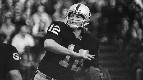 Ken Stabler: la definición de ser un Raider