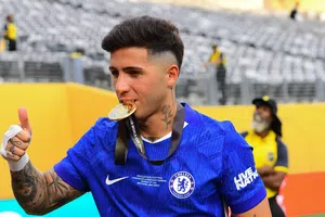 Enzo Fernández niega contacto con el Real Madrid: "cero conversaciones"