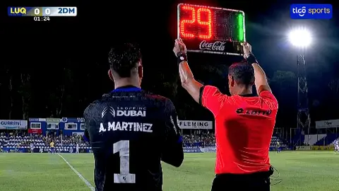 ¡Inédito! Portero inicia como titular y lo sacan en menos de minutos en el futbol paraguayo