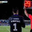 ¡Inédito! Portero inicia como titular y lo sacan en menos de minutos en el futbol paraguayo