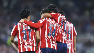 El mejor Chivas en 30 años: líder con paso histórico en torneos cortos