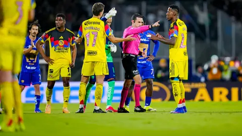 Pumas vs América en CU | IMAGO7