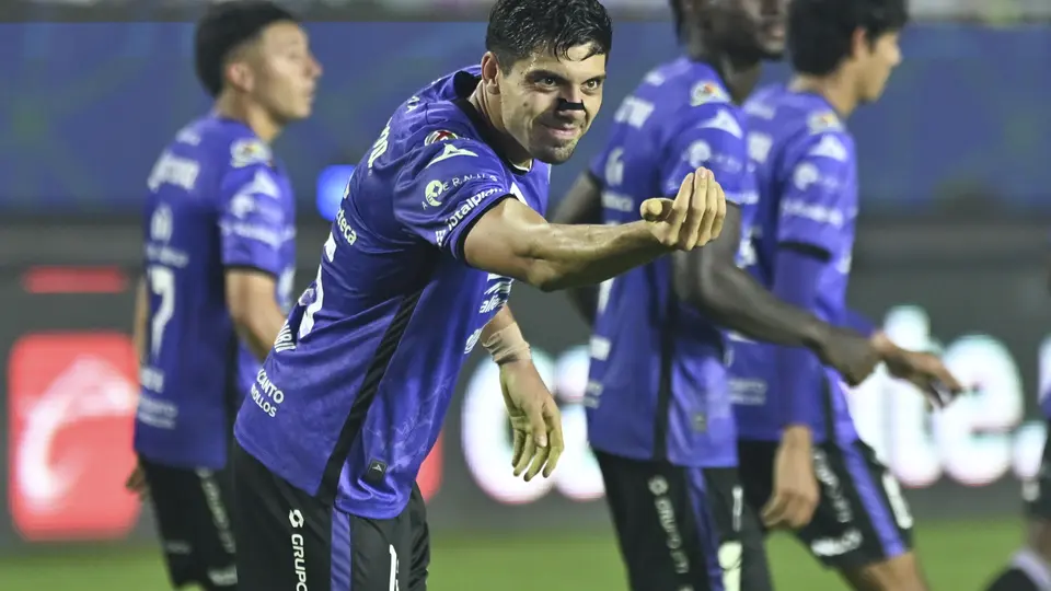 Bryan Colula tras anotar con Mazatlán I IMAGO7