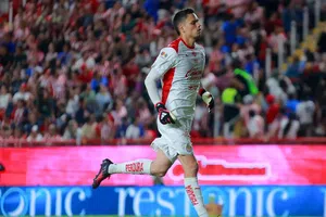 ¿Tranquilidad rumbo a Liguilla? Óscar Whalley debuta con Chivas sin encajar gol
