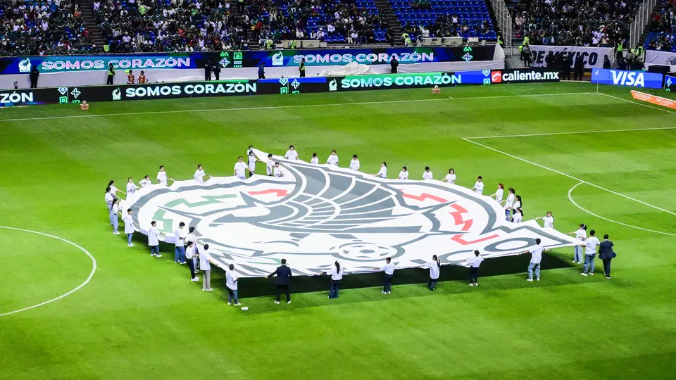 ¡No se llenó! Estadio Cuauhtémoc mostró huecos en las tribunas durante el México vs Ghana