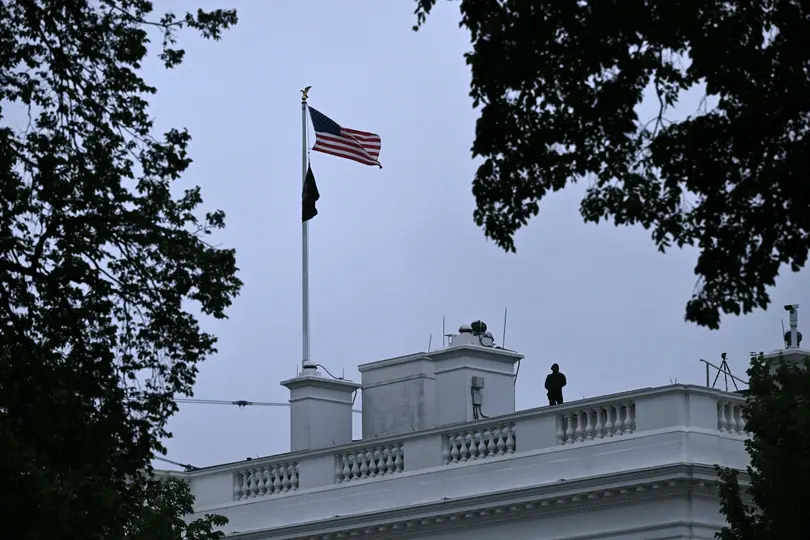 Reportes preliminares señalaron que se escucharon alrededor de 20 detonaciones cerca del complejo presidencial. / AFP