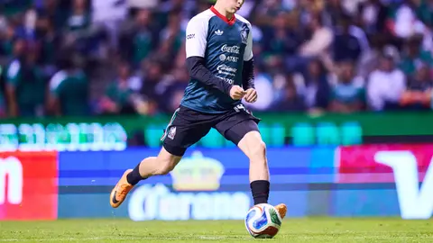 Hormiga González, con la Selección ante Ghana | MEXSPORT