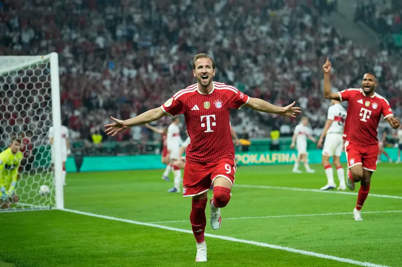 Harry Kane tras anotar a  Stuttgart | AP