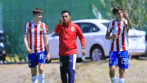 Armando González y Mateo Chávez en las inferiores de Chivas | IMAGO7