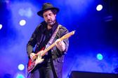 Alejandro Marcovich sufre derrame cerebral; exguitarrista de Caifanes está en coma