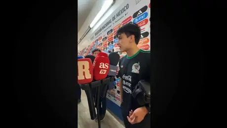"Yo siempre hago mi futbol": Gilberto Mora sobre los golpes que recibe en el campo
