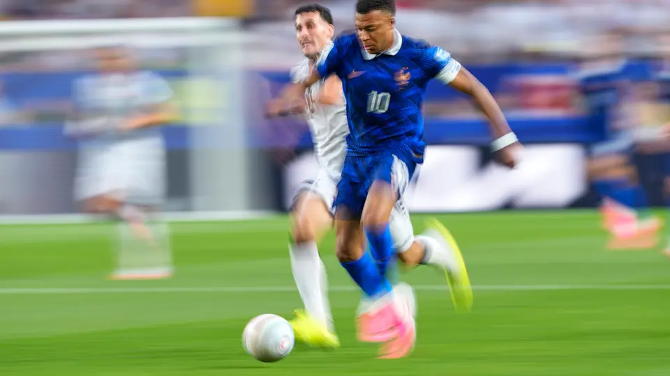 Mbappé fue la gran figura del juego con un doblete.