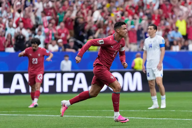 Cristiano Ronaldo ante Uzbekistán l AP