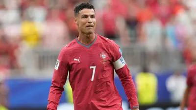 “Le dije a CR7 que busque jugar más años”: Cannavaro tras la exhibición de Cristiano Ronaldo