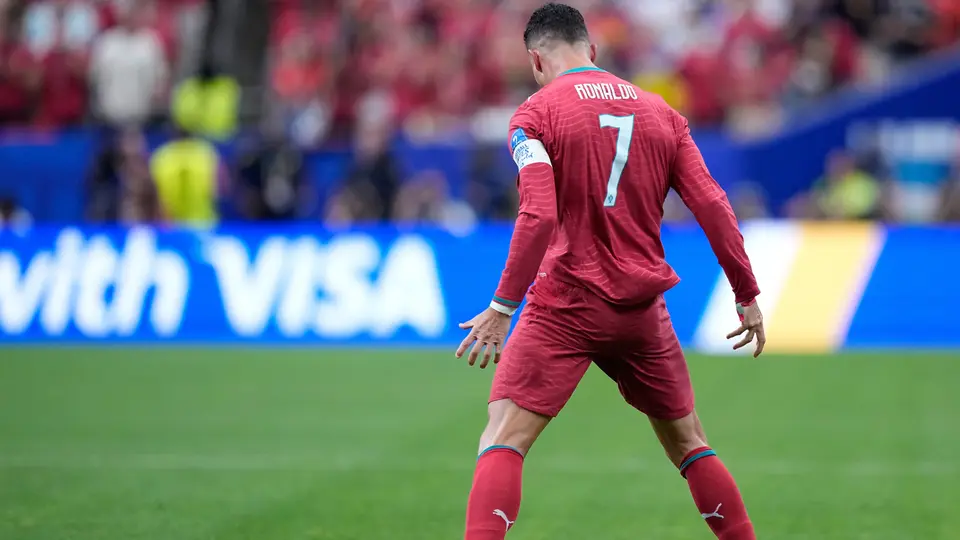 Cristiano Ronaldo festeja su doblete en el duelo ante Uzbekistán | AP